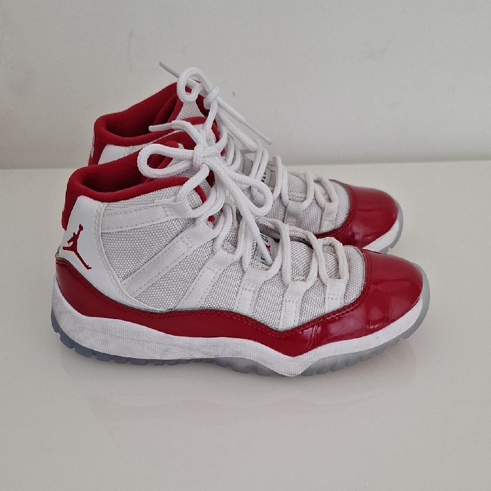 Air Jordon 11 *BIG KIDS*